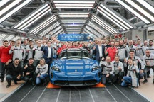 里程碑！第十万台保时捷Taycan正式下线