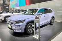 2022天津车展：吉利星越L Hi・P亮相