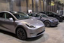 价格惊人 特斯拉Model Y水银配色实车图