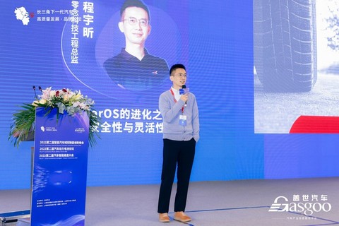 CarOS的进化之路:一场安全性与灵活性的博弈