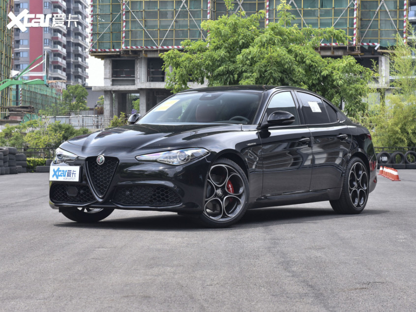 阿爾法·羅密歐2022款Giulia