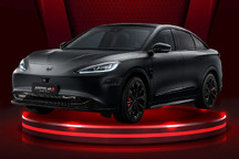 极狐 阿尔法S HI版推最新OTA 增城市ICA