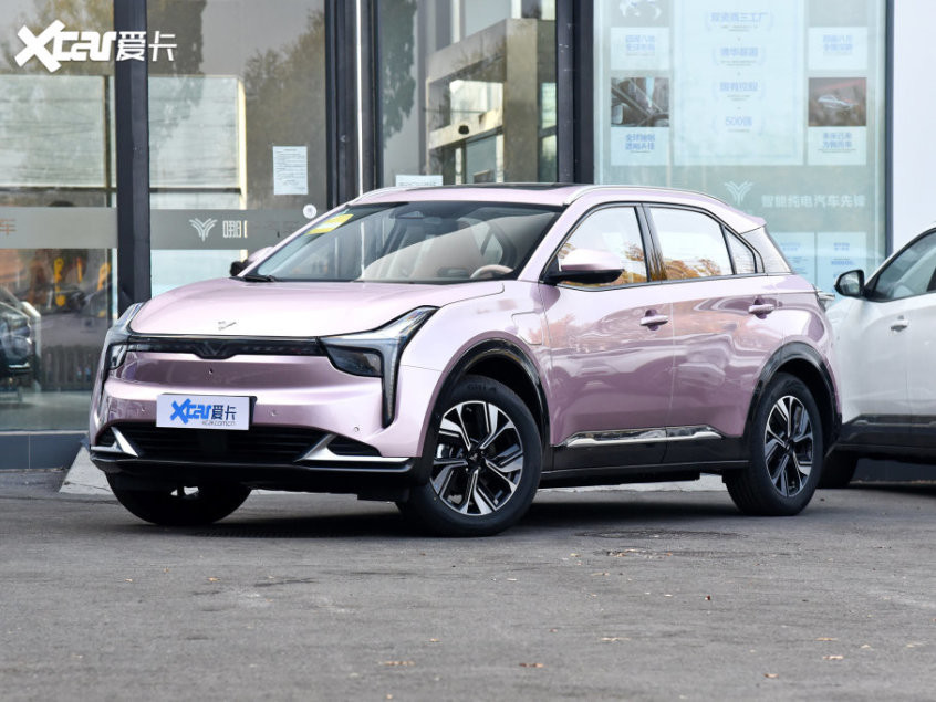 合眾汽車2022款哪吒U