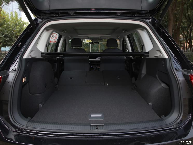上汽大眾 途觀L新能源 2023款 430PHEV 插電混動尊貴版