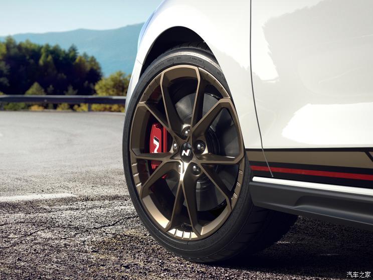 現(xiàn)代(進口) 現(xiàn)代i30(海外) 2022款 N Drive-N Limited Edition 歐洲版