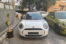 宝马与长城合资首款试验车12月21日下线