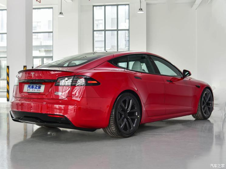 特斯拉（進(jìn)口） Model S 2021款 三電機(jī)全輪驅(qū)動(dòng) Plaid版