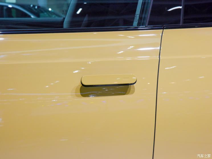 智己汽車(chē) 智己LS7 2023款 100kWh 四驅(qū)版