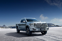 大型高性能豪华皮卡山海炮重磅上市 售价22.88万起