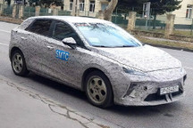 名爵全新车型谍照曝光 对标大众ID.3