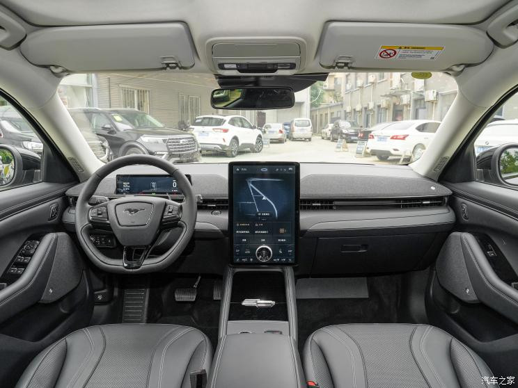 福特電動(dòng)車 Mustang Mach-E 2021款 無疆后驅(qū)豪華版(長續(xù)航)