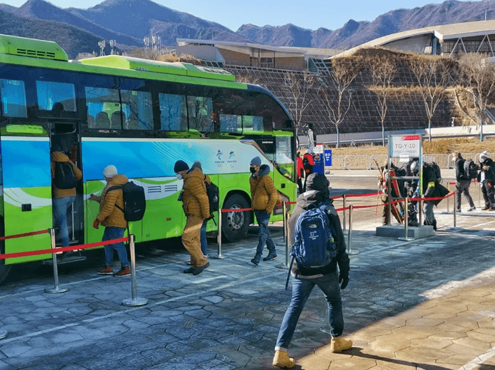 冬奧賽場(chǎng)，多家車企“同臺(tái)競(jìng)技”，歐輝為何能拿下三個(gè)“唯一”