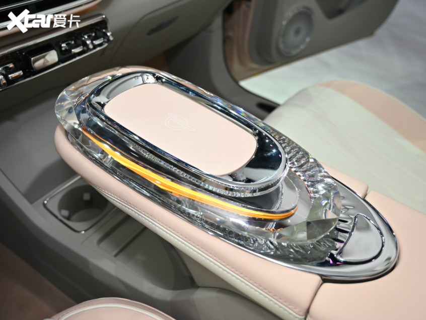 長城汽車2021款歐拉芭蕾貓