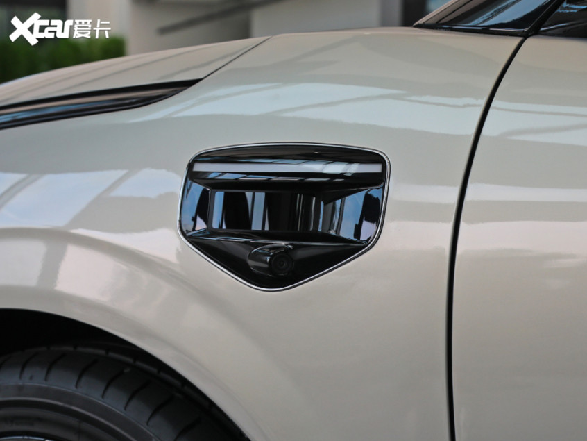 威馬汽車2022款威馬M7