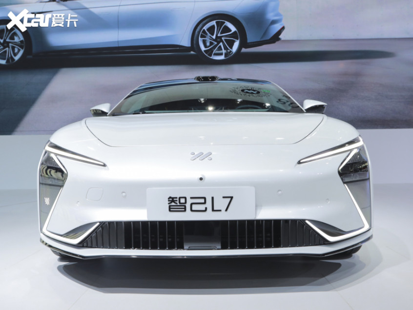 智己汽車2021款智己L7