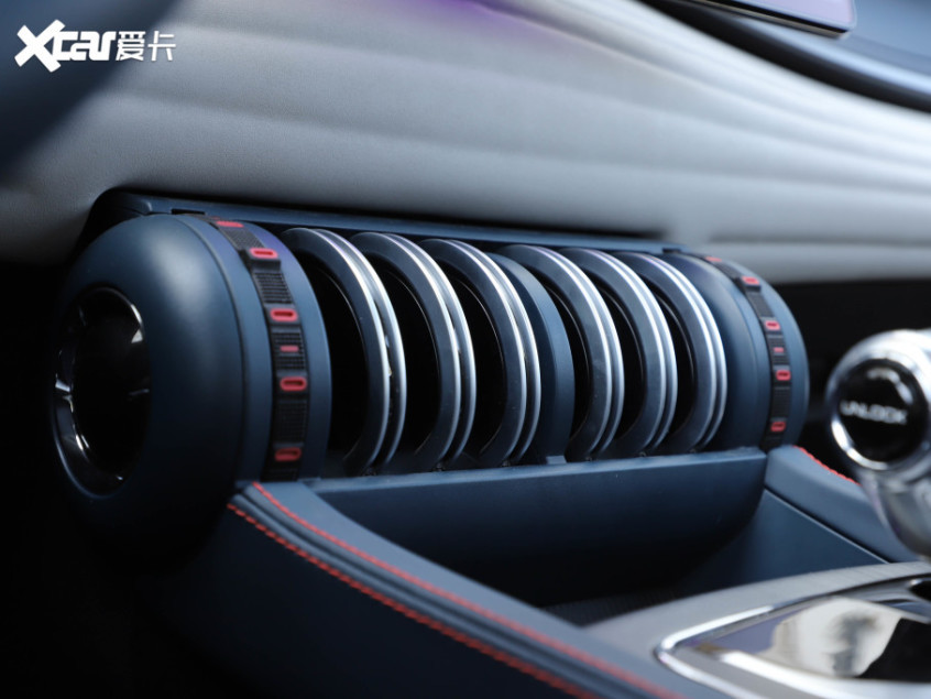比亞迪汽車2021款元PLUS