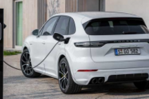 2022年1月中国汽车保值率报告：二手新能源车成为“香饽饽”