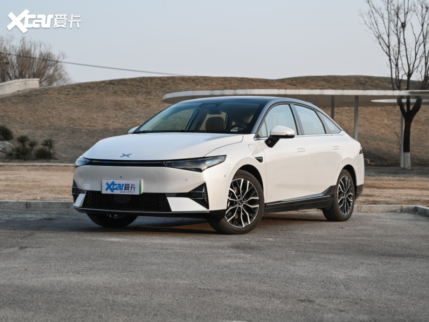 小鵬汽車2021款小鵬P5