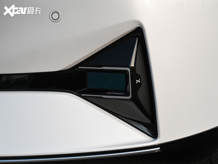 小鵬汽車2021款小鵬P5