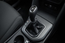 你敢出我就敢买，丰田要给电动车搭载手动变速箱