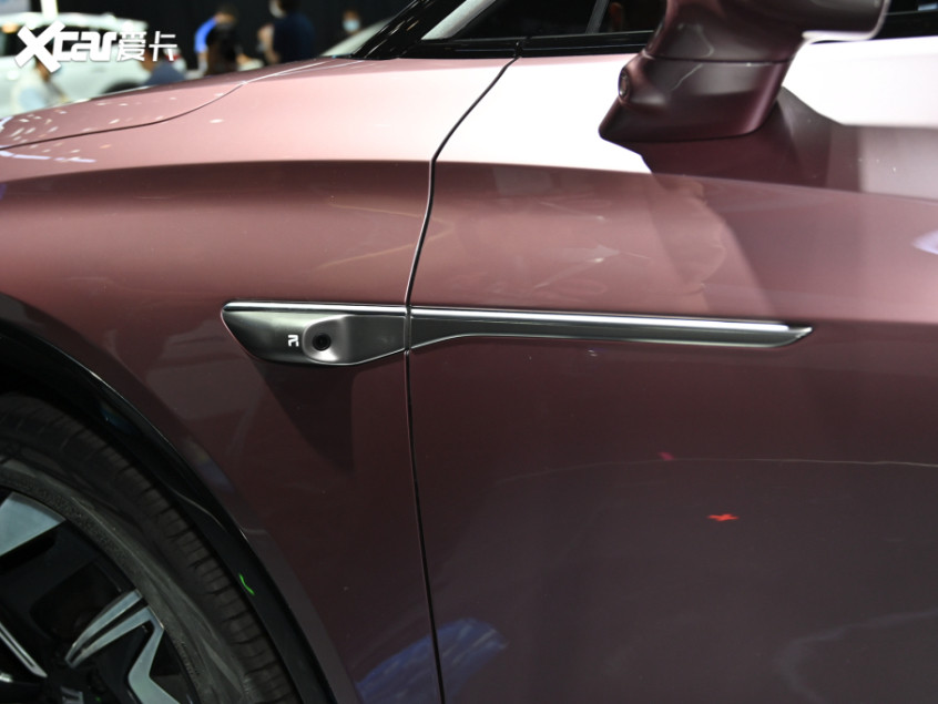 上汽集團(tuán)2021款R汽車ES33