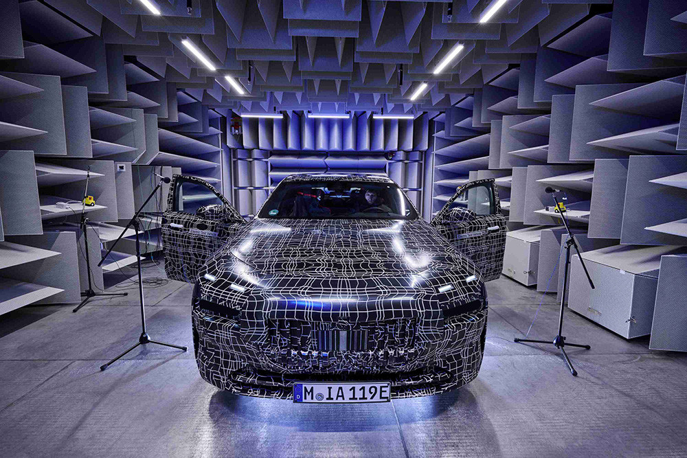 03. BMW i7接受極端氣候聲學測試.jpg