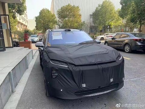 中型但不中庸 蔚来ES7亮点分析