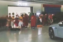 官方致歉 小鹏门店开业开展迷信活动