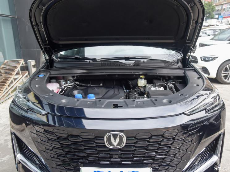 長(zhǎng)安汽車 長(zhǎng)安UNI-K新能源 2022款 藍(lán)鯨iDD 1.5T 尊貴型