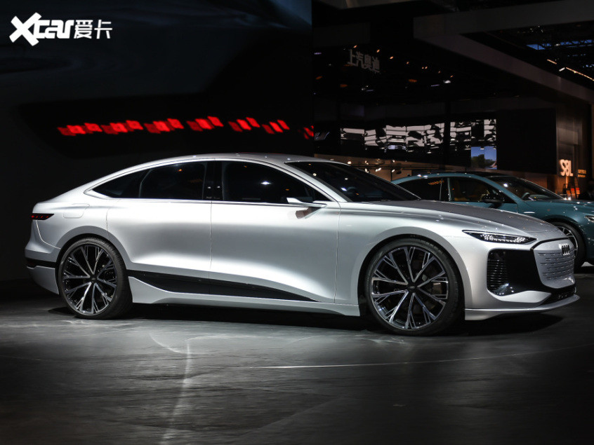 奧迪(進(jìn)口)2021款?yuàn)W迪A6 e-tron