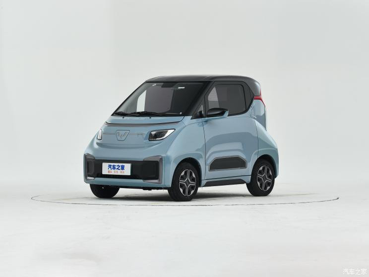 上汽通用五菱 五菱NanoEV 2021款 热爱款