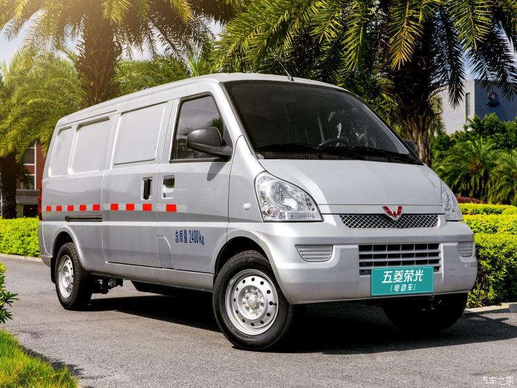 上汽通用五菱 五菱榮光EV 2020款 封窗版基本型2座300KM