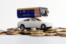 被“电击”的传统车企