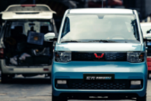 二连涨后，五菱宏光“神车”还香吗？