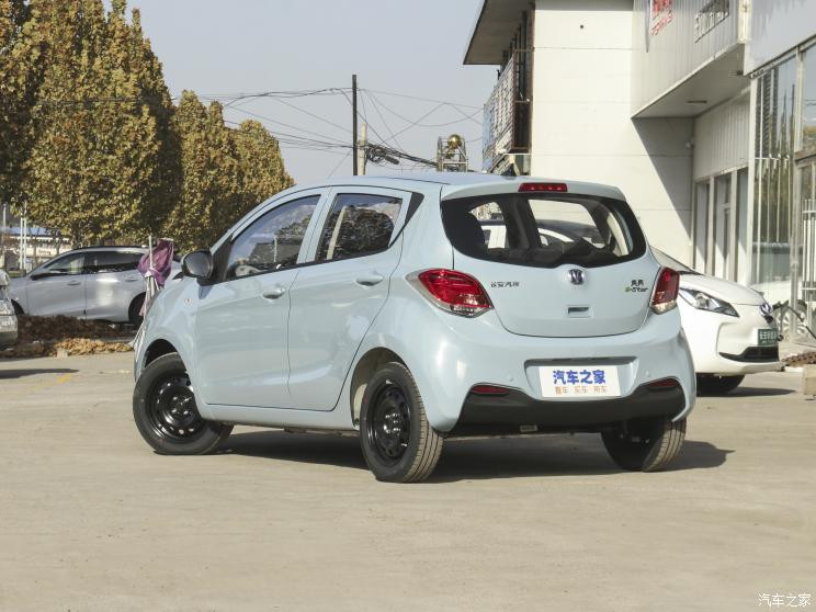長安汽車 奔奔E-Star 2021款 國民版 心悅版 磷酸鐵鋰（31.95kWh）