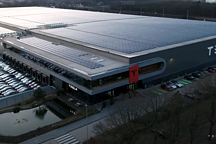 特斯拉的2022年：新车不够，产能来凑