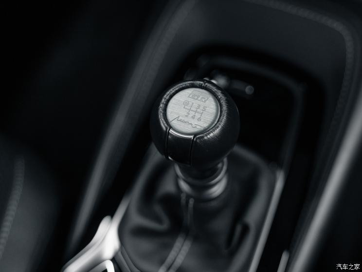 豐田(進(jìn)口) 卡羅拉(進(jìn)口) 2022款 GR Circuit Edition 美國版