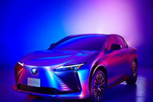 雷克萨斯全新电动车RZ将于今日正式首发