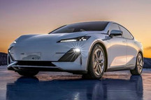 三种动力选择 曝长安深蓝C385更多信息