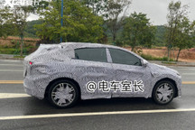 采用溜背设计 小鹏汽车跨界SUV谍照曝光