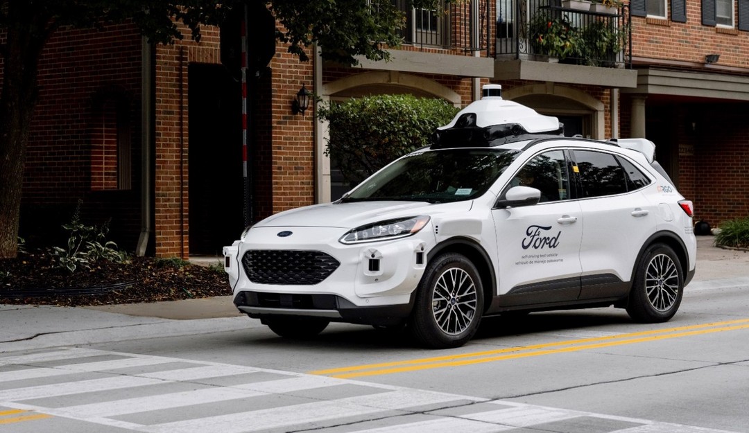 Ford расширяет партнерство с Argo AI, чтобы сосредоточиться на автономной доставке автомобилей на среднюю милю
