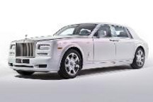 劳斯莱斯汽车于品牌118周年回溯旗舰之作辉煌历程