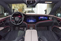 大屏迎巅峰？宝马设计师：大屏将成历史