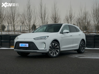 金康赛利斯2022款问界M5