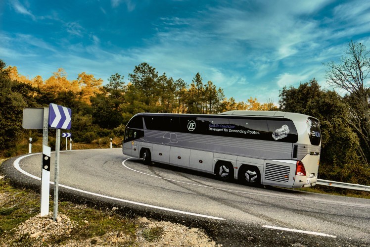 ZF запускает трансмиссионную систему EcoLife CoachLine для повышения эффективности автобусов