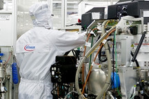 英飞凌：积压订单额3倍于营收，一年内仅能交付75%