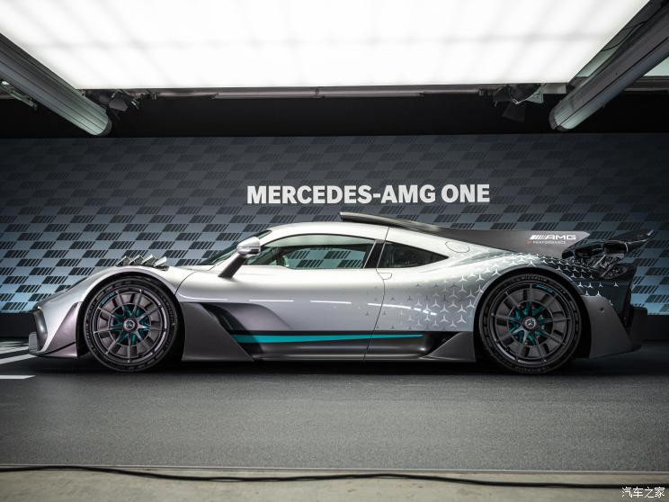 梅赛德斯-AMG AMG ONE 2023款 基本型