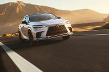 新车首发丨别了，自然吸气！雷克萨斯发布全新RX