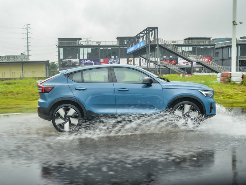 沃爾沃；C40；純電SUV；轎跑SUV；XC40轎跑版；