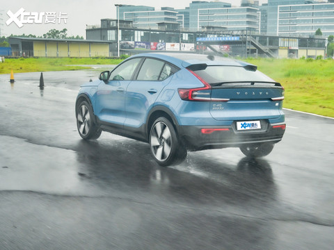 沃尔沃；C40；纯电SUV；轿跑SUV；XC40轿跑版；